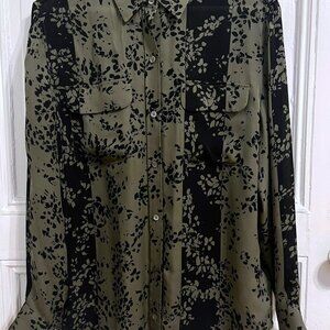 EQUIPMENT -  Signature Floral Silk Blouse Size S